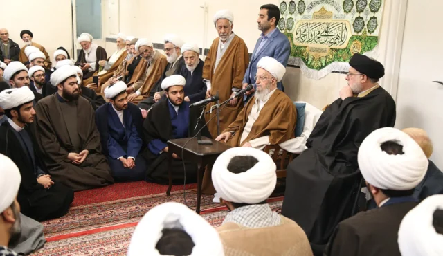 مجموعه دروس اخلاق صوتی آیت الله مکارم شیرازی