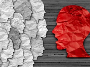 مهارت اقناع دیگران از طریق خوش اخلاقی